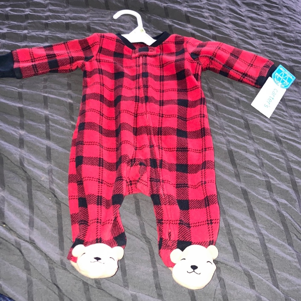 Carter’s 3 months, Infant Sleeper, Black and Red, Bear feet,